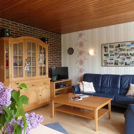 Ferienhaus Schwalm Am Ganserasen